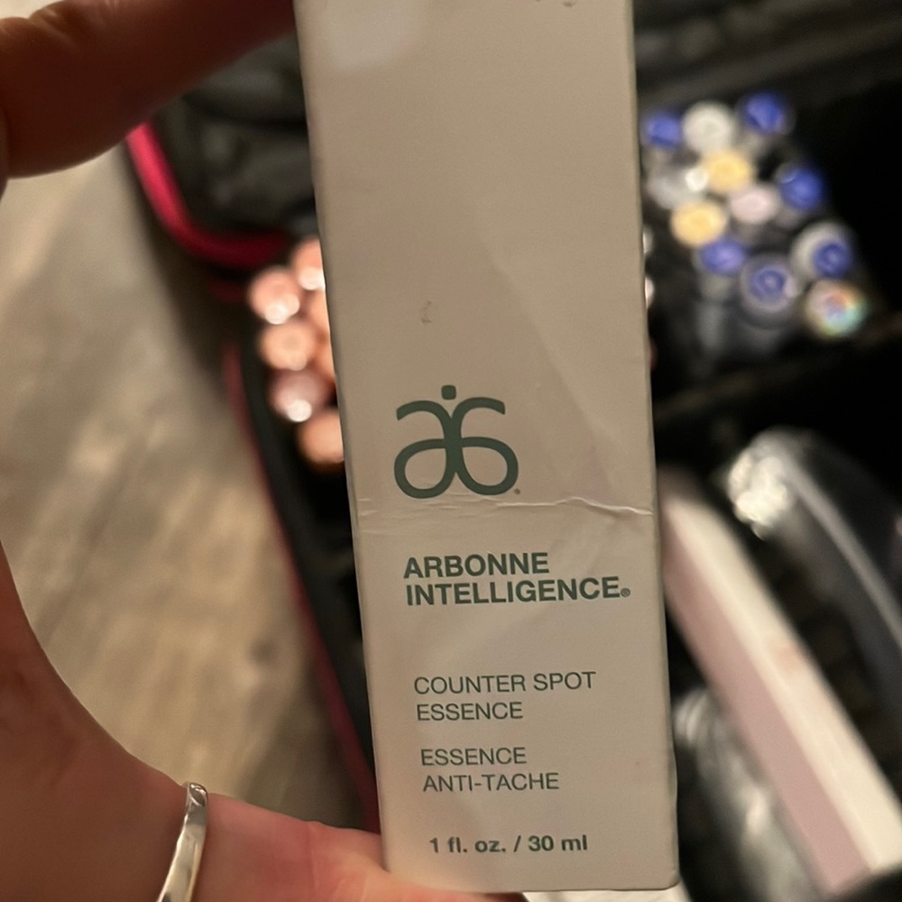 Arbonne counter spot